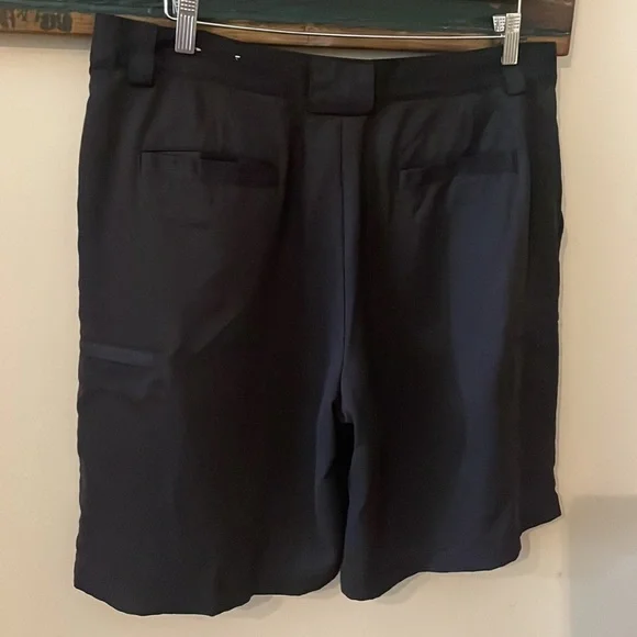 lzod XFG Black Golf Cargo Shorts Size 36 - Picture 11 of 13